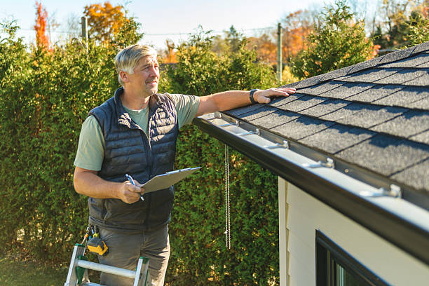 Professional Roof Inspection technician working in Chapman, AL